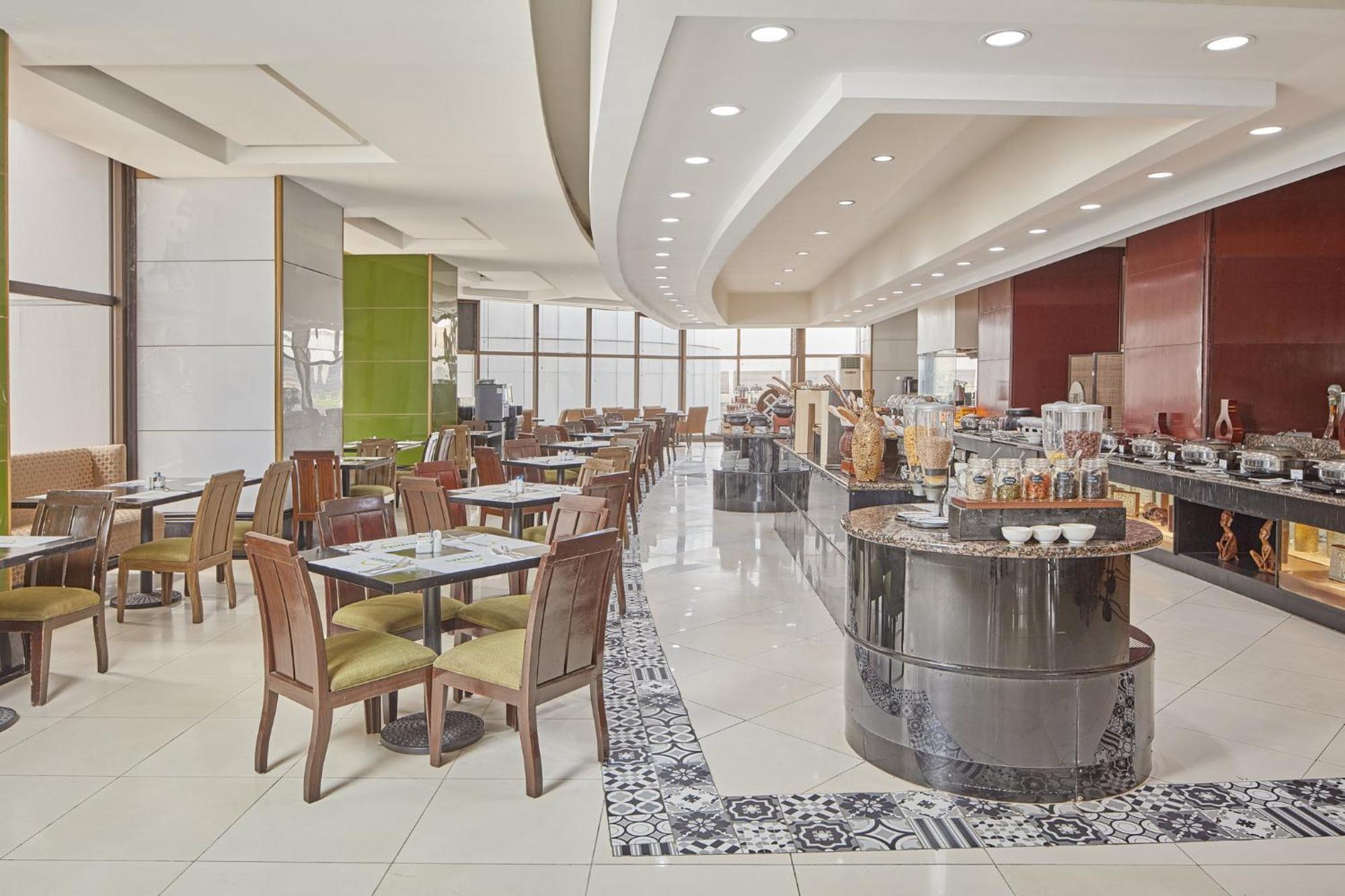Holiday Inn & Suites Manila Galleria By Ihg Pasig City Εξωτερικό φωτογραφία