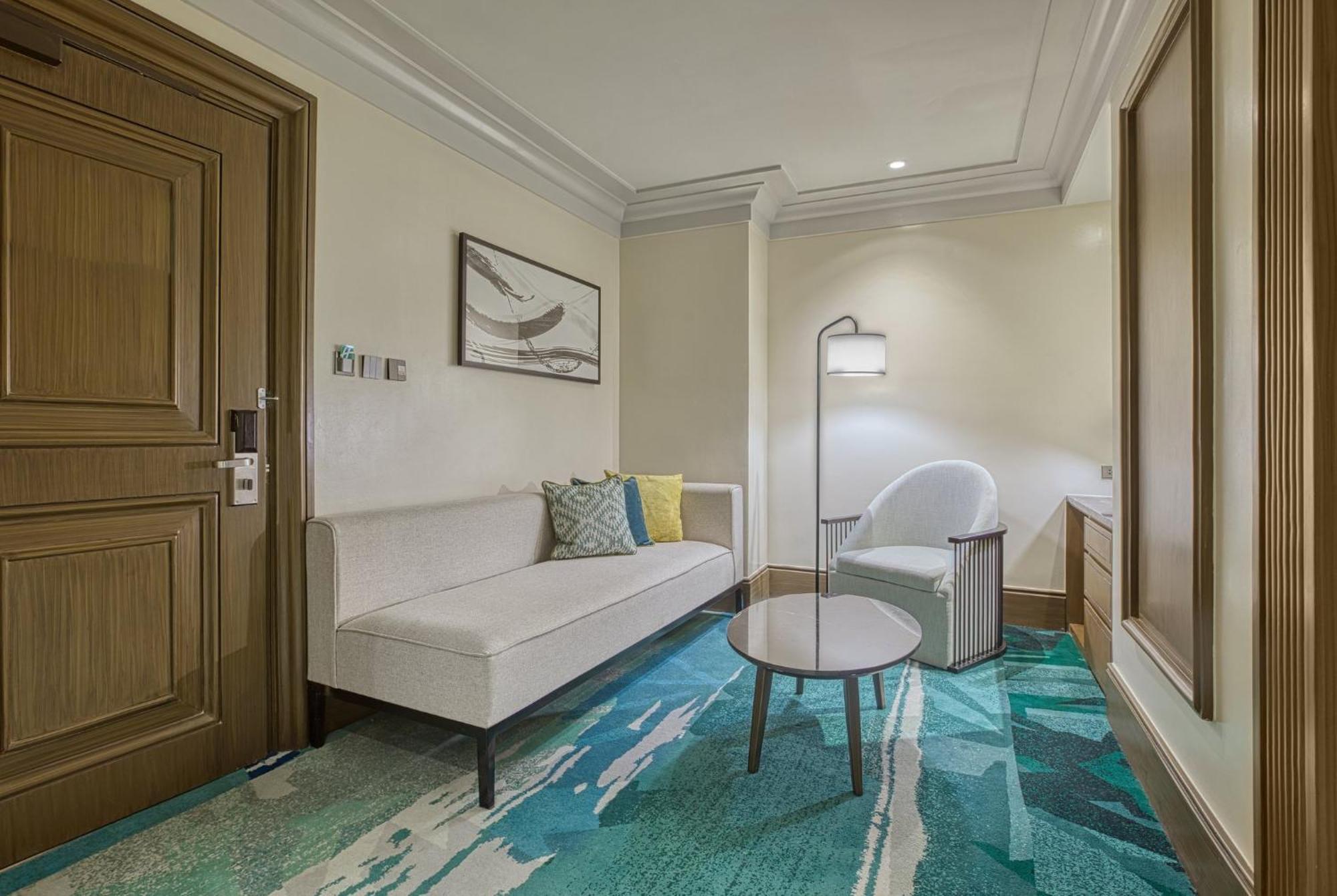 Holiday Inn & Suites Manila Galleria By Ihg Pasig City Εξωτερικό φωτογραφία